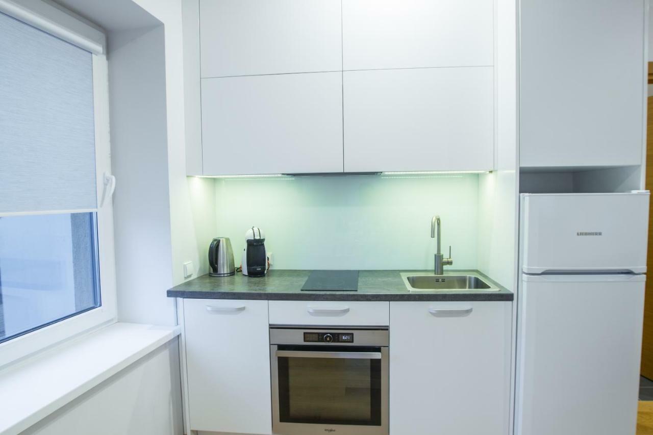 Bright 1Bd Apartment In Old Town By Hostlovers Kaunas Buitenkant foto
