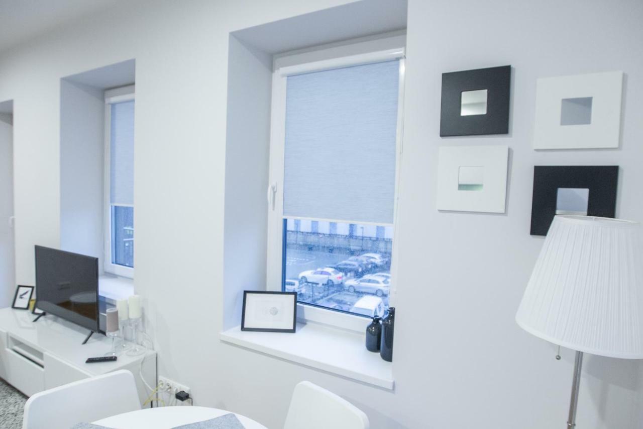 Bright 1Bd Apartment In Old Town By Hostlovers Kaunas Buitenkant foto